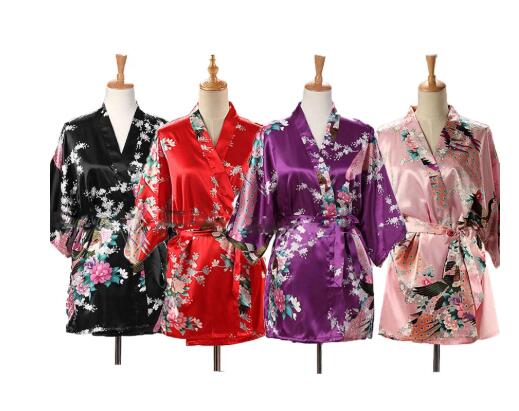 Summer House Clothing - Kimono japonais Yukata en satin de